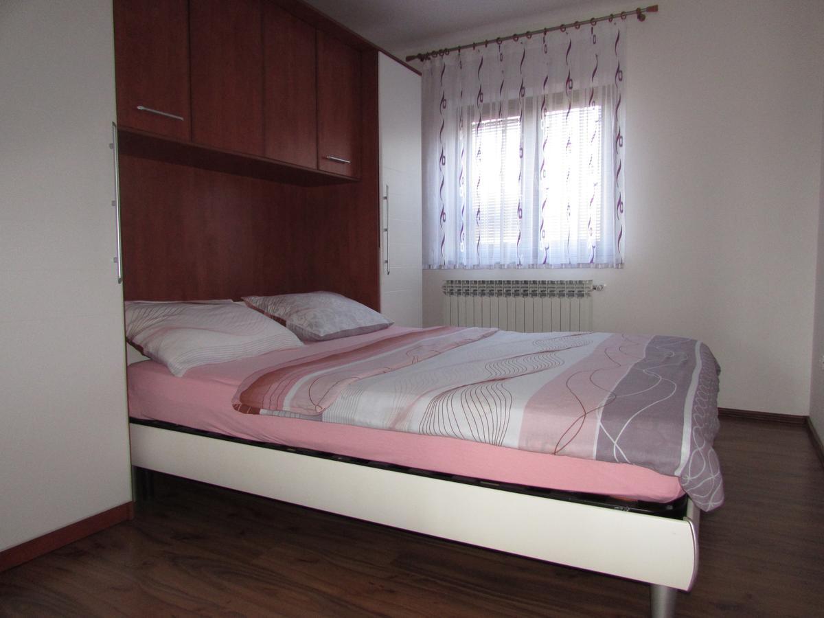 Apartments Goga Умаг Екстер'єр фото