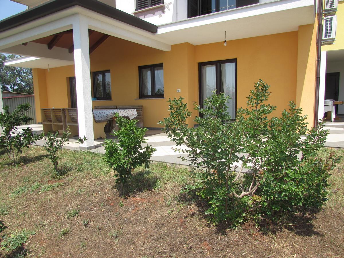Apartments Goga Умаг Екстер'єр фото