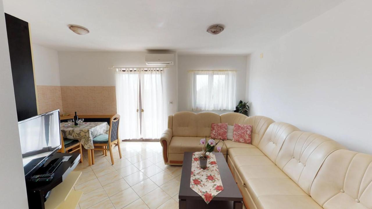 Apartments Goga Умаг Екстер'єр фото