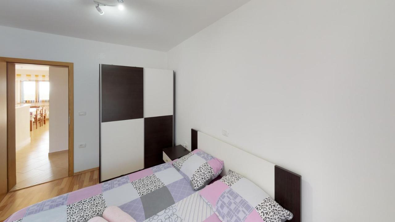 Apartments Goga Умаг Екстер'єр фото