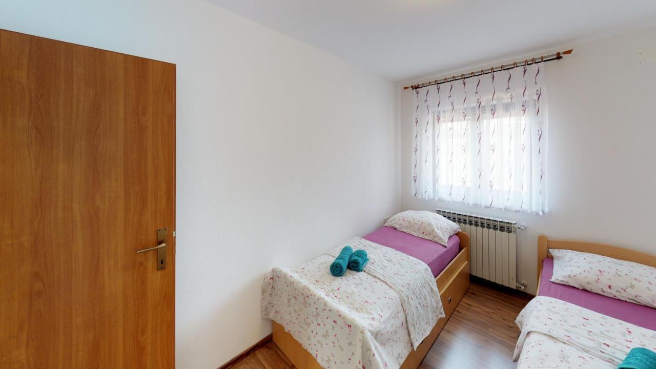 Apartments Goga Умаг Екстер'єр фото